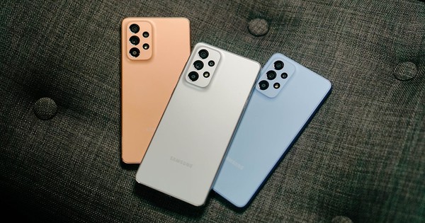 Từng khuynh đảo thị trường, dòng điện thoại Samsung “mất tích bí ẩn” cách đây 3 năm sắp được bán trở lại?