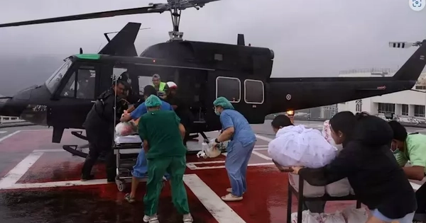 Số người chết trong lũ lụt tăng mạnh, Thái Lan điều trực thăng sơ tán bệnh nhân