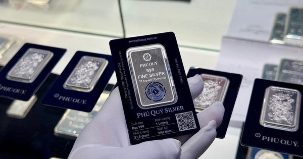 Giá bạc hôm nay tăng trở lại