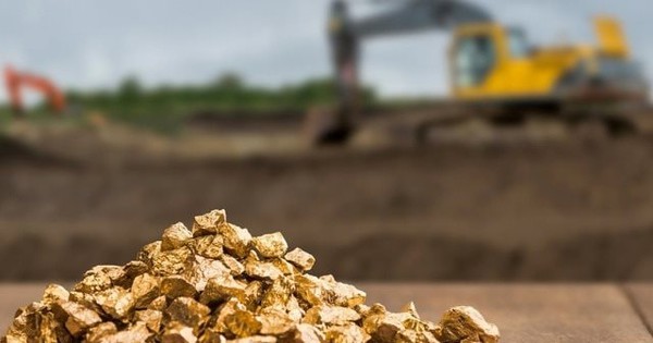 Công ty tỷ đô khai thác vàng lớn nhất Việt Nam ra thông báo khẩn về khả năng hủy tư cách đại chúng sau khi cổ phiếu tăng gấp 5 lần