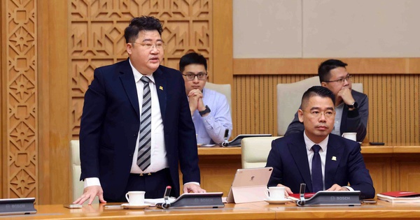 Doanh nghiệp có 70 nhân sự, vốn 2.000 tỷ vẫn xin làm đường sắt cao tốc Bắc - Nam không tốn một đồng ngân sách: "Vẽ" loạt dự án bất động sản chỉ tồn tại trên website