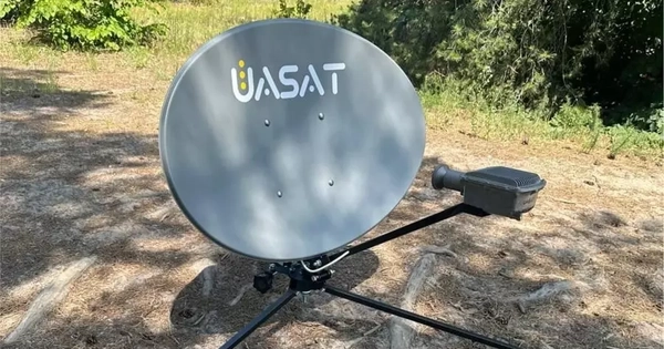 Ukraine tìm kiếm giải pháp thay thế Starlink của Mỹ