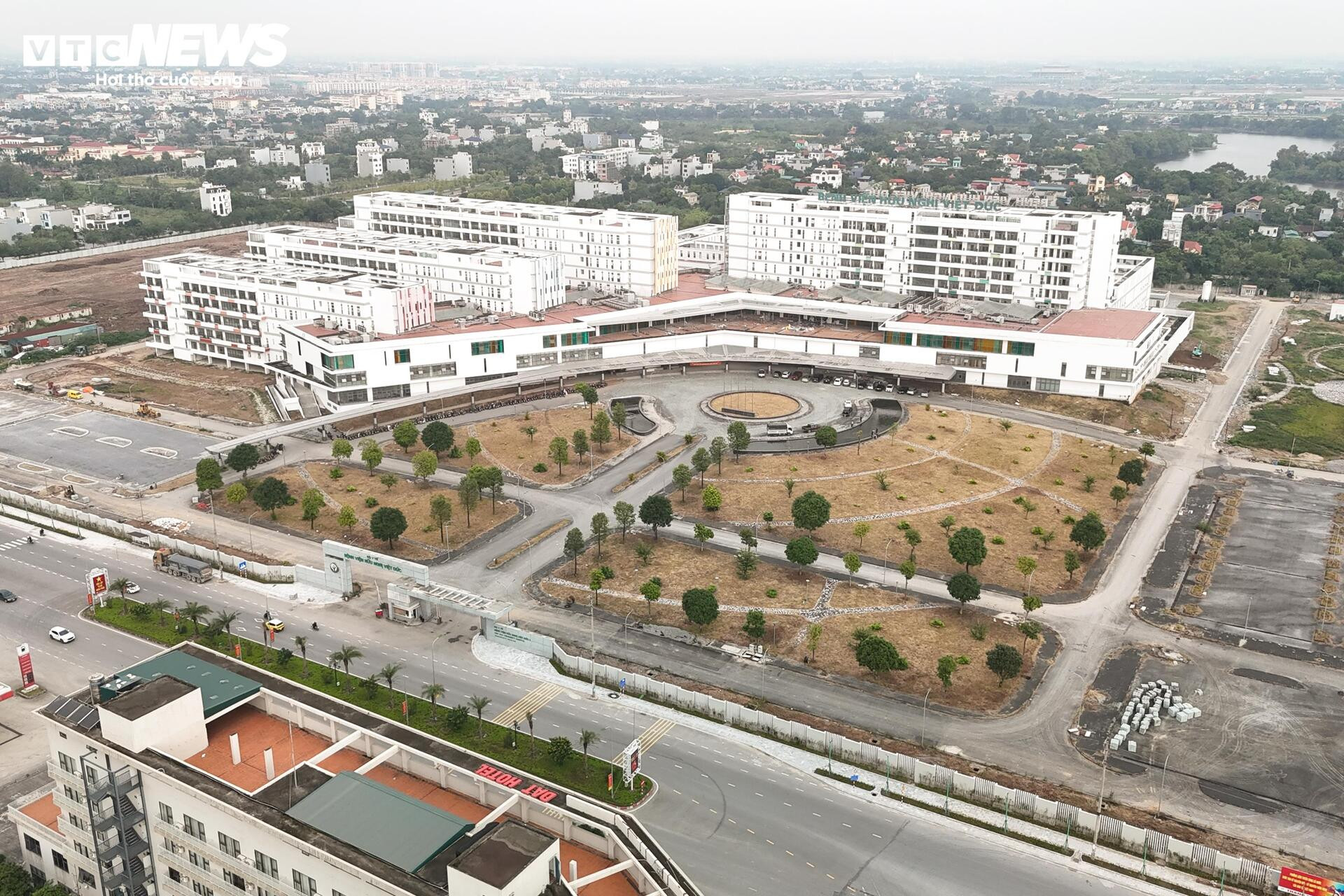 Diện mạo Bệnh viện Bạch Mai, Việt Đức cơ sở 2 trước ngày vận hành - Ảnh 10