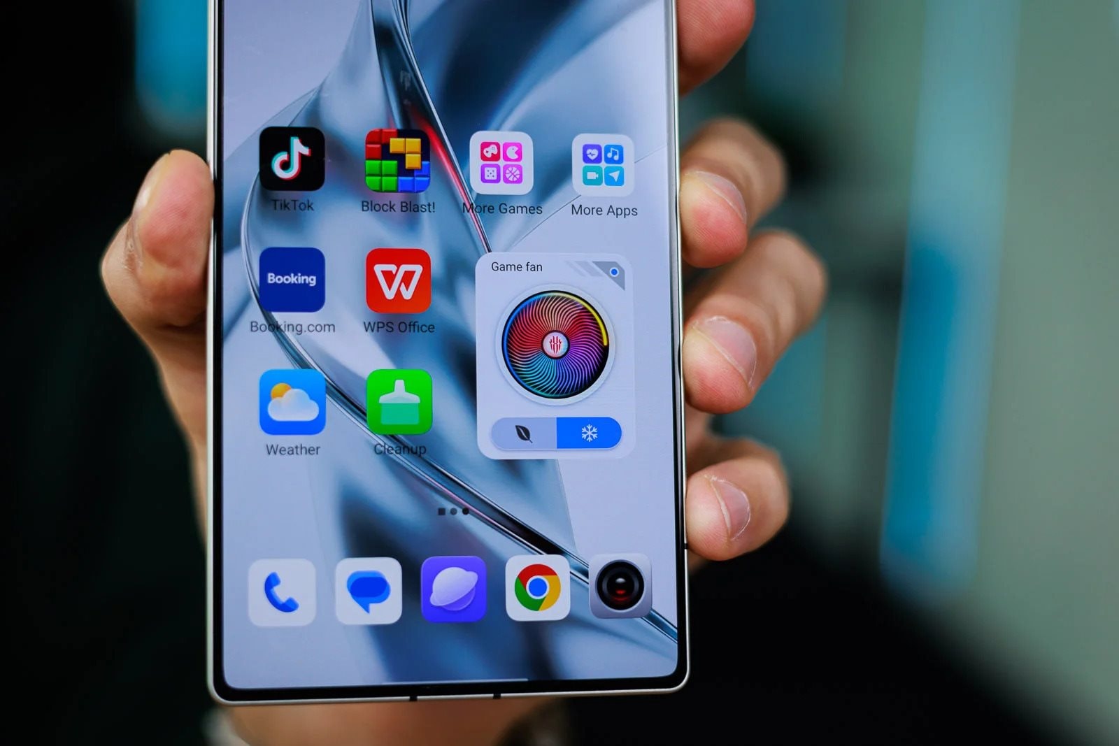 Chuyên gia review: "Lần đầu dùng thử chiếc điện thoại pin 7.500mAh này, tôi quên luôn cả việc cắm sạc" - Ảnh 4