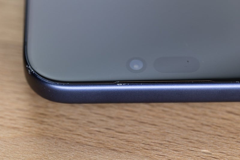 iPhone 17 Pro Max quá mềm - Ảnh 2