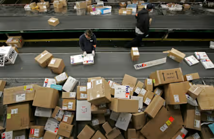 Lịch sử ít ai ngờ tới của ngày Black Friday - Ảnh 4