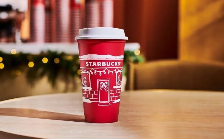 Nhân viên Starbucks đồng loạt đình công vì kiệt sức, 65 cửa hàng 'đóng băng' đúng mùa lễ hội - Ảnh 2