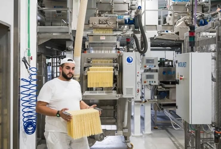 Mức thuế hơn 100% khiến loạt công ty mỳ Ý khổ sở, người dân phải trả mức giá không tưởng cho những gói pasta vốn chỉ vài USD - Ảnh 3