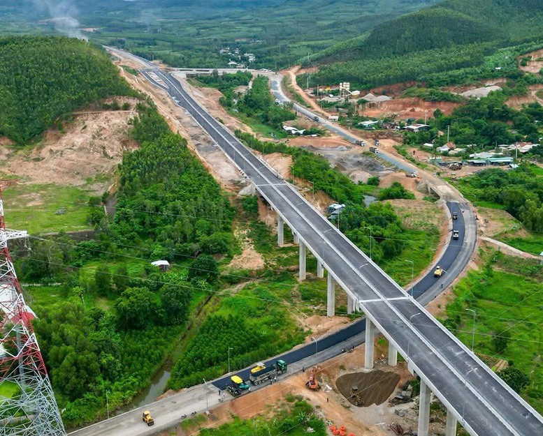 "Điểm danh" các dự án cao tốc sẽ hoàn thành vào cuối năm 2025 - Ảnh 2