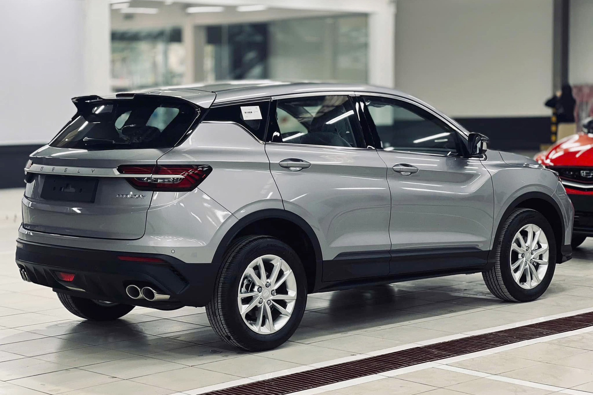 Dưới 500 triệu đồng mua SUV đô thị chọn Geely Coolray, Kia Sonet hay Hyundai Venue, bảng này sẽ giúp bạn dễ tìm được mẫu phù hợp - Ảnh 7