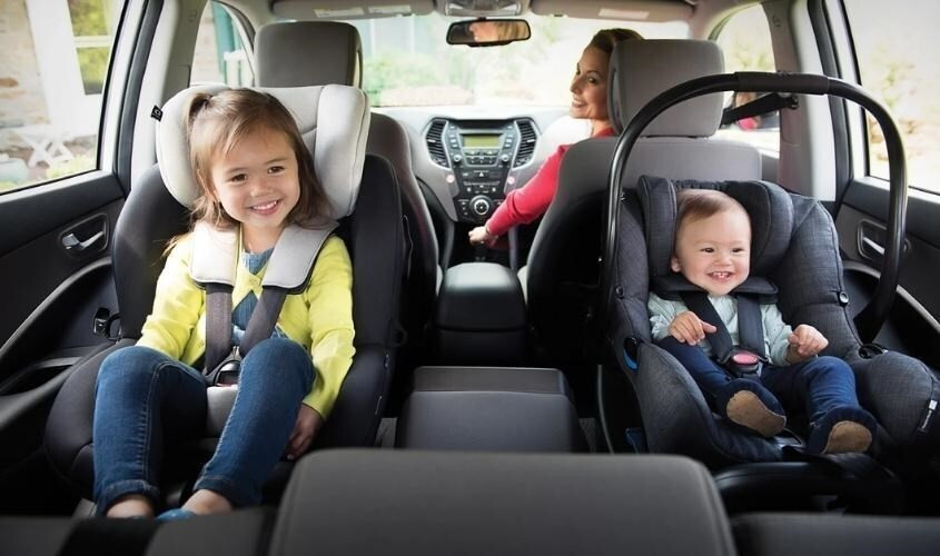 Lo ngại ô tô 'trượt đăng kiểm’ vì thiếu ghế trẻ em - Ảnh 1