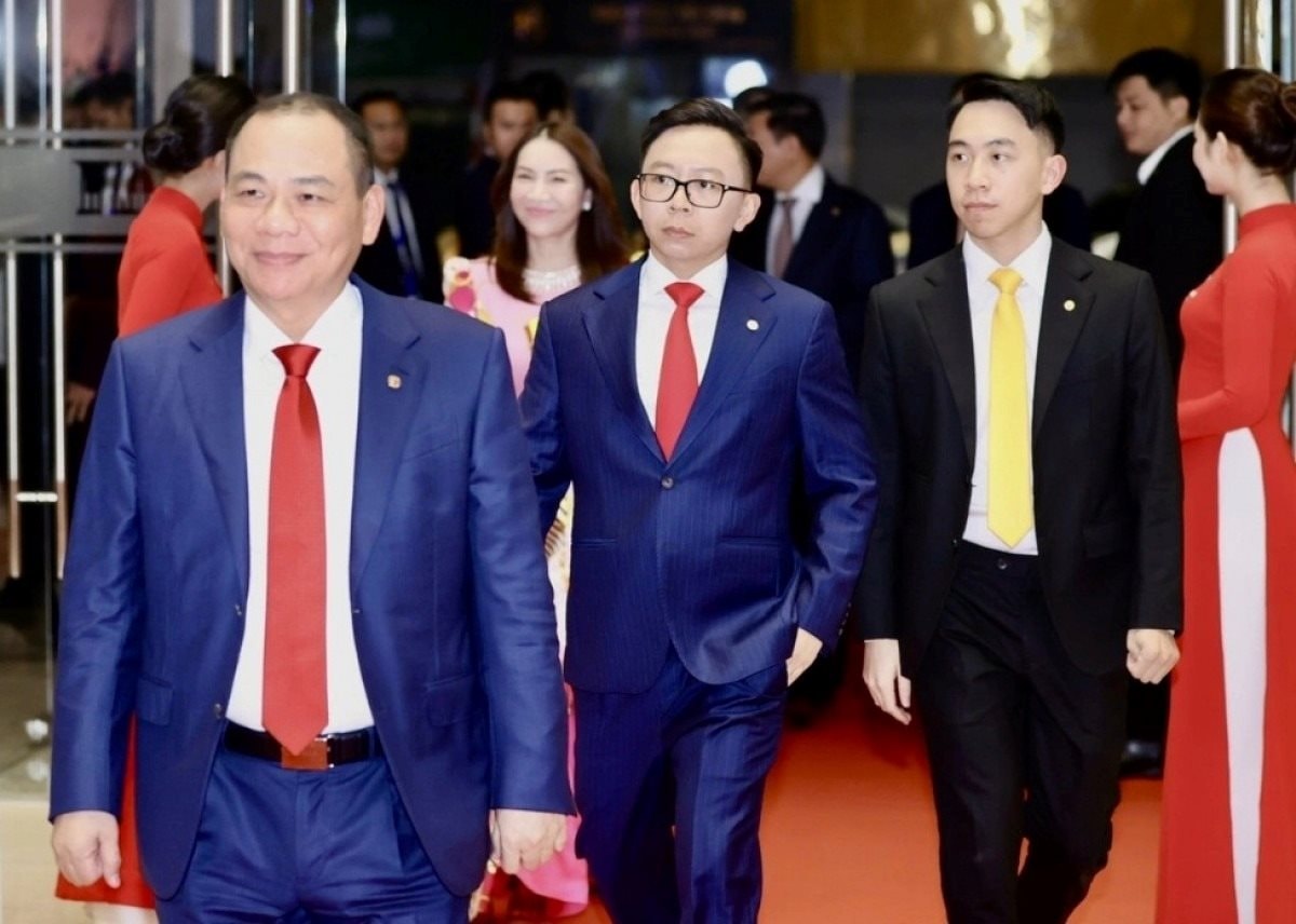 Con trai cả tỷ phú Phạm Nhật Vượng giữ ghế Tổng giám đốc VinMetal, ông Đỗ Tiến Sĩ trở về tái cấu trúc Pomina - Ảnh 1