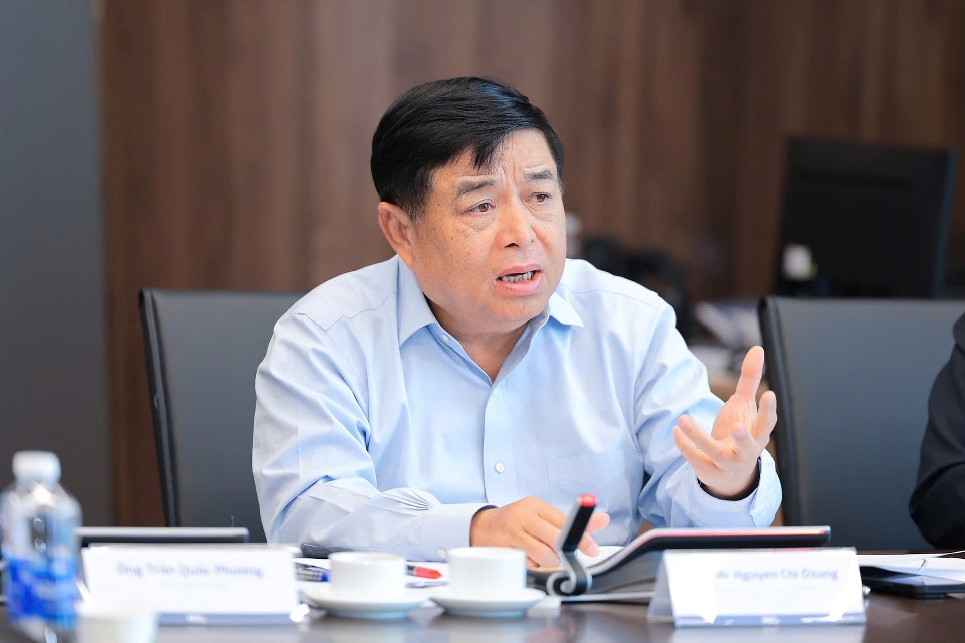 Phó Thủ tướng bàn về phát triển các ngành công nghệ chiến lược với các chuyên gia, doanh nghiệp lớn - Ảnh 1