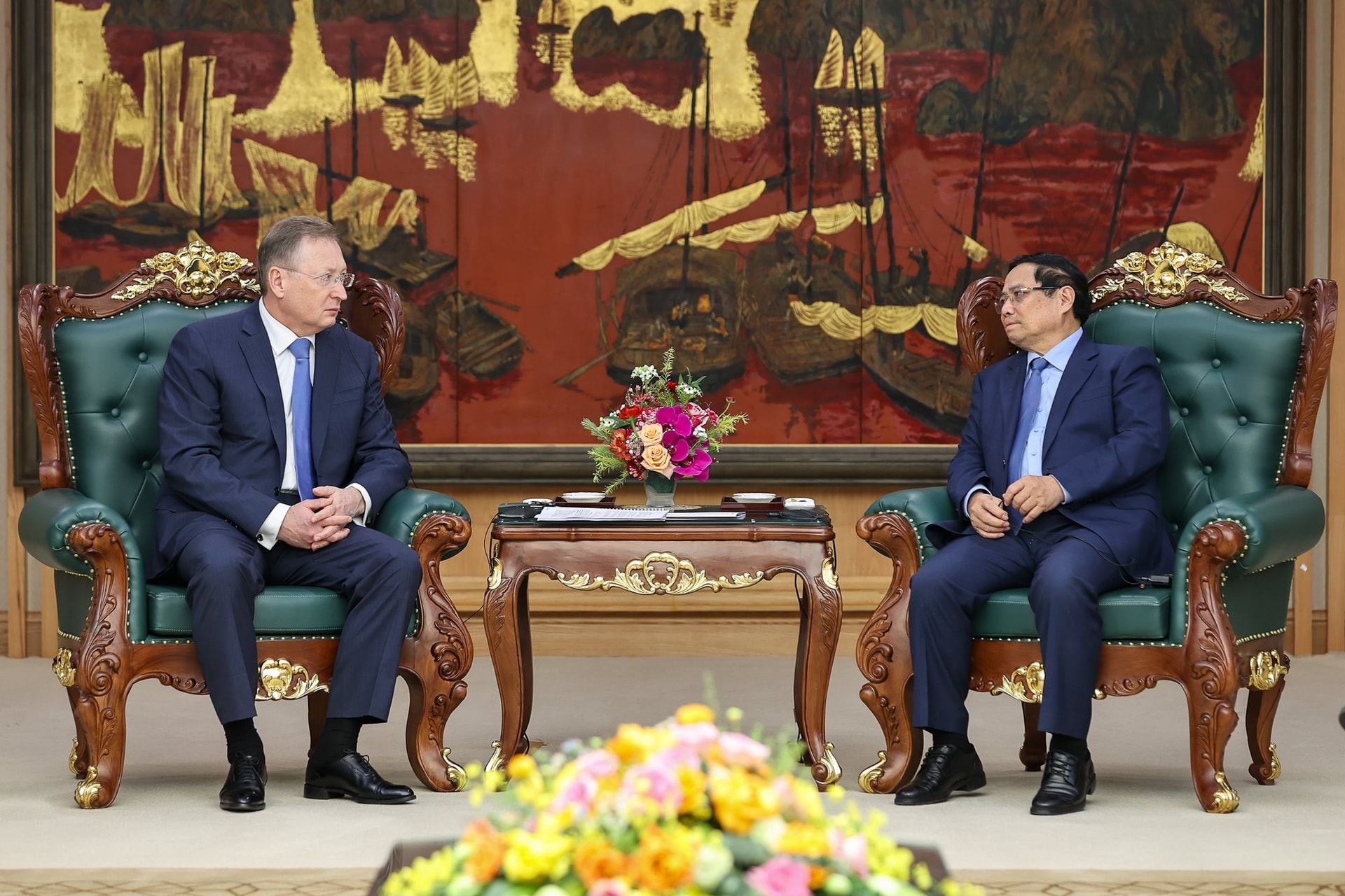 Gặp Thủ tướng, Tập đoàn khổng lồ của Nga muốn xây dựng trung tâm trong lĩnh vực chiến lược tại Việt Nam - Ảnh 2