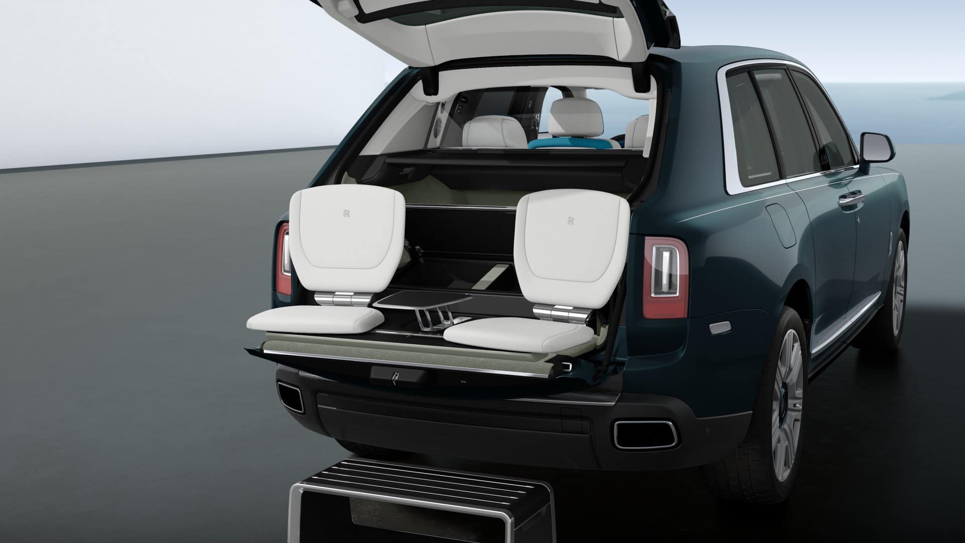 Sau 4 năm Nguyễn Quốc Vũ chi 80 tỷ mua Rolls-Royce cho Đoàn Di Băng, xe vẫn "biệt tăm" - Ảnh 4