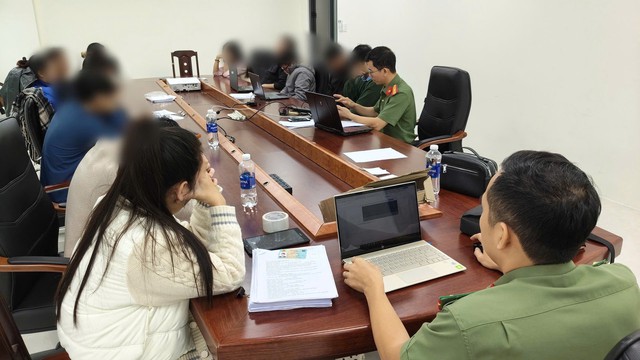 Triệt phá đường dây lừa đảo dựng “dự án ma” trên Binance Smart Chain, phong tỏa gần 100.000 USDT - Ảnh 1