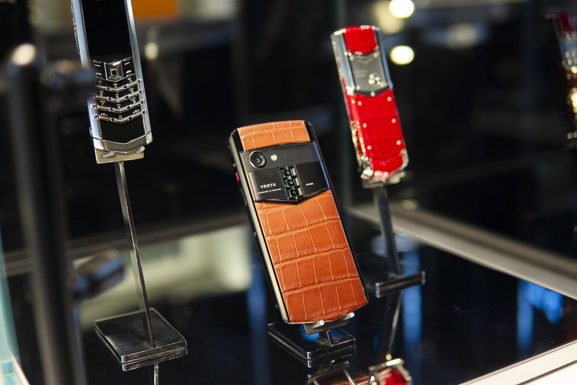 Vertu cảnh báo - Ảnh 2