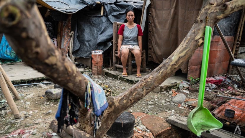 Kiếm không nổi 1 triệu đồng/tháng, hàng triệu dân nghèo Đông Nam Á chọn xuất khẩu lao động để đổi đời: Cái giá của “xây được nhà, mua được xe” - Ảnh 7