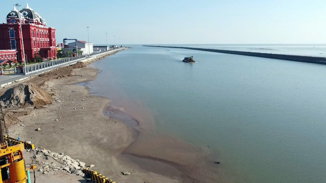 Tăng tốc thi công dự án mở đường kết nối cảng nước sâu Lạch Huyện - Ảnh 8