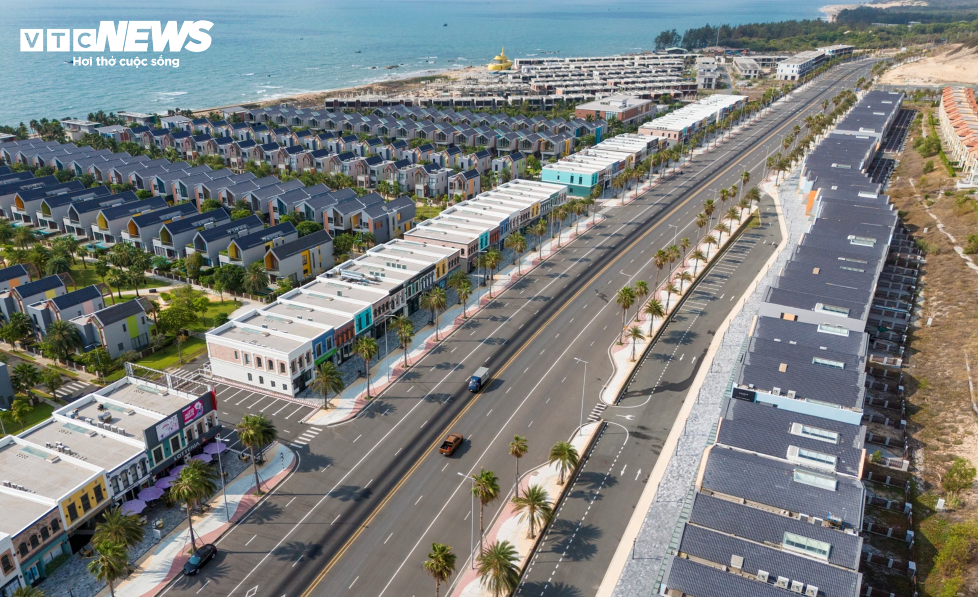 Tấp nập thi công đường ven biển 7.000 tỷ nối TP.HCM - Lâm Đồng - Ảnh 16