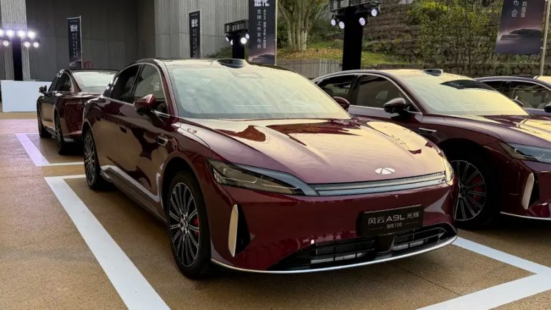 Hãng xe xây nhà máy tại Việt Nam vừa ra mắt ‘bom tấn’ xe hybrid đi 2.500 km, giá khởi điểm hơn 600 triệu đồng - Ảnh 1