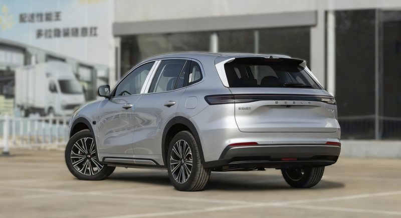 Hãng xe xây nhà máy tại Việt Nam chuẩn bị ra mắt SUV ăn xăng 3,75L/100 km, giá khởi điểm hơn 300 triệu đồng - Ảnh 2