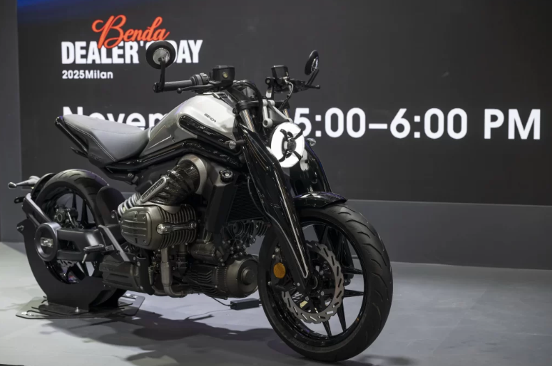 Mẫu xe máy được mệnh danh là 'quái vật lai' 250cc: Benda P51 thách thức giới hạn 60 mã lực - Ảnh 2