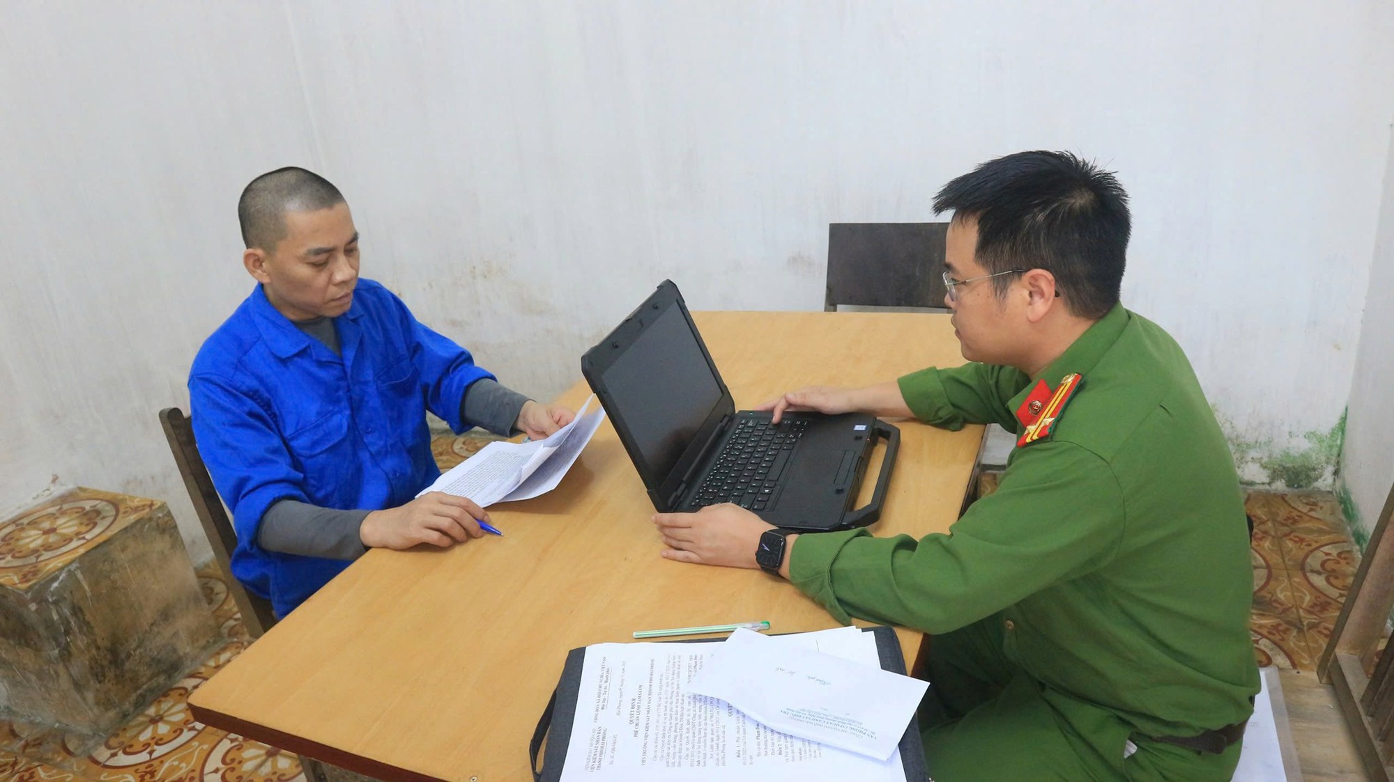 Nhóm đối tượng phát hành tiền ảo, chiếm đoạt 10 tỉ đồng của hàng trăm nhà đầu tư - Ảnh 2