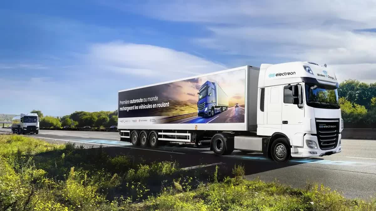 Pháp thử nghiệm cao tốc sạc không dây đầu tiên cho xe điện - Ảnh 1