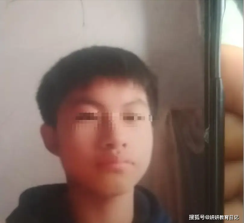 Cậu bé 15 tuổi mất tích bí ẩn sau khi đòi bỏ học đi làm, mấy tháng sau gia đình nhận tin nhắn rợn người từ Campuchia - Ảnh 1