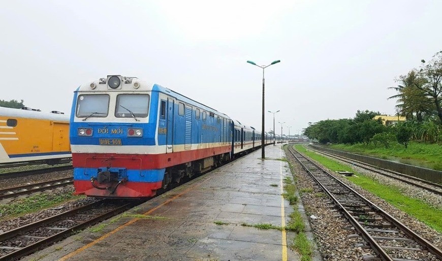 Trình Thủ tướng đề xuất quan trọng về công nghiệp đường sắt - Ảnh 2