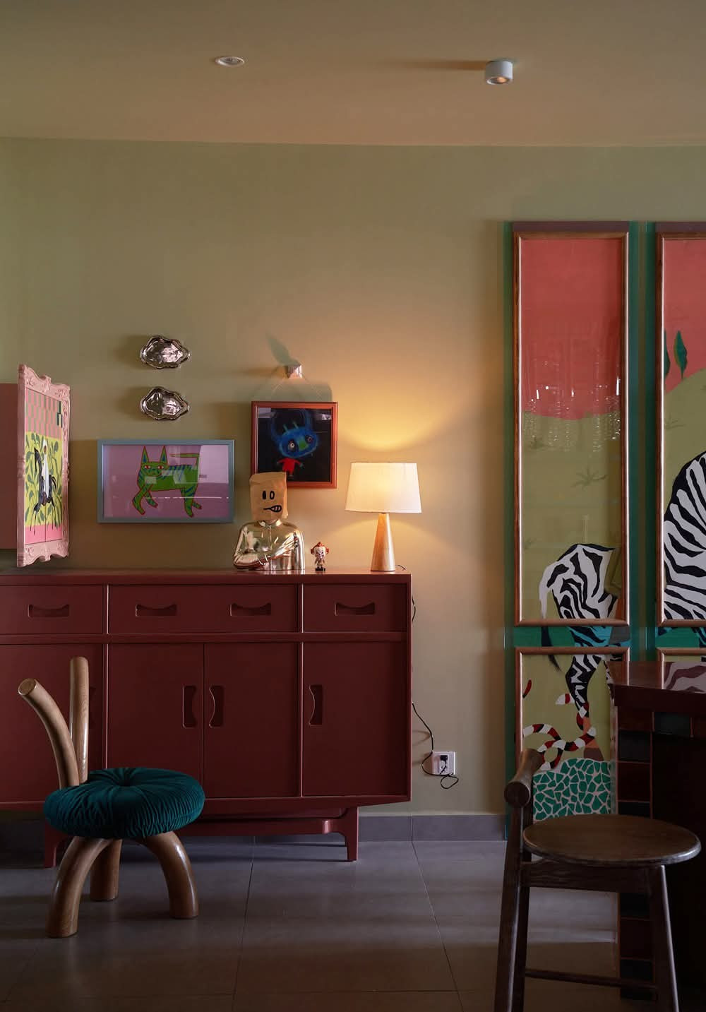 Căn hộ 53m2 rực rỡ màu sắc như thế giới hoạt hình - Ảnh 3