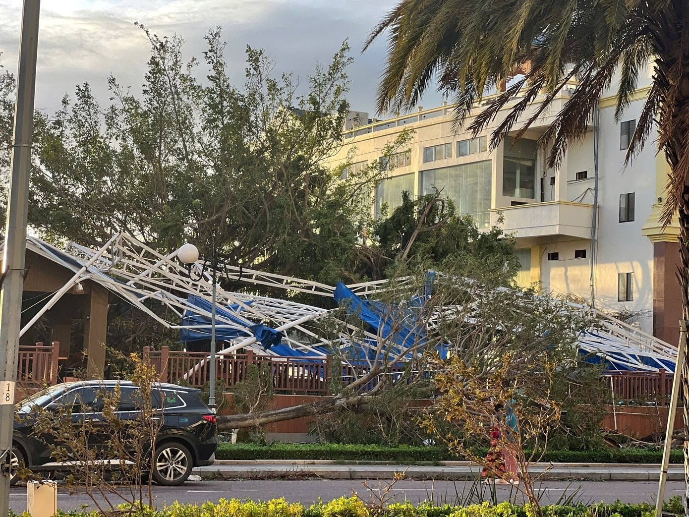 Bão số 13 tàn phá Gia Lai, nông trường chuối của Bầu Đức ra sao? - Ảnh 1