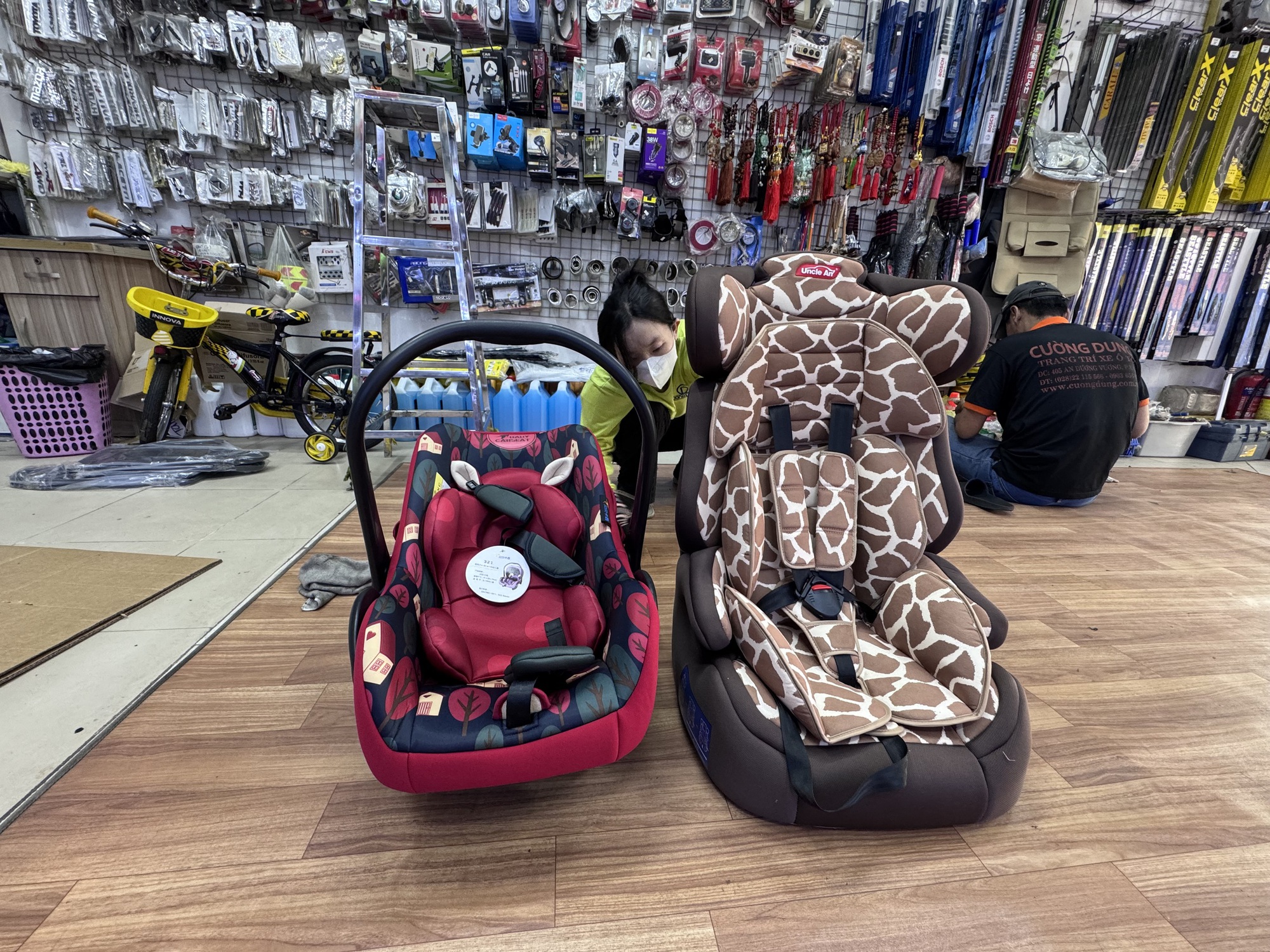 “Chạy đua” tìm mua ghế ngồi ô tô cho trẻ em - Ảnh 1