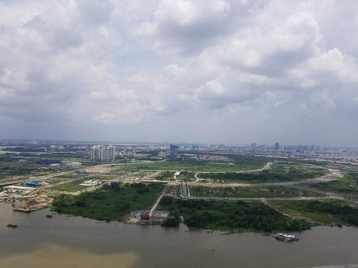 Giá đất tăng "sốc" sẽ gây nhiều rủi ro cho doanh nghiệp, người dân - Ảnh 1