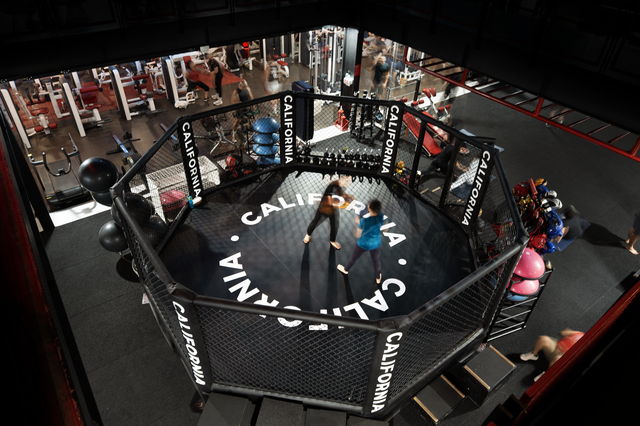 California Fitness & Yoga khai trương CLB Ba Tháng Hai: thắp sáng cột mốc mới - Ảnh 3