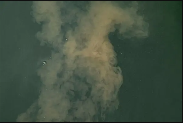 Tiếng nổ như đại bác vang lên liên tục từ lòng hồ suốt hàng trăm năm: Đáp án khiến giới khoa học sững sờ - Ảnh 3