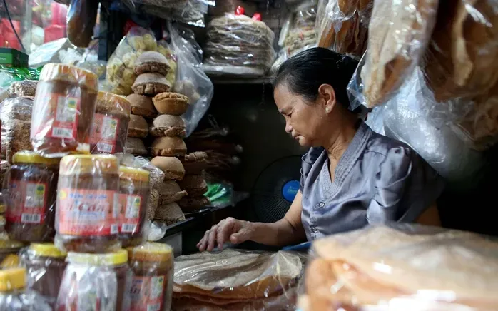 Bộ Tài chính đề xuất quy định kế toán theo ba nhóm doanh thu cho hộ kinh doanh - Ảnh 1