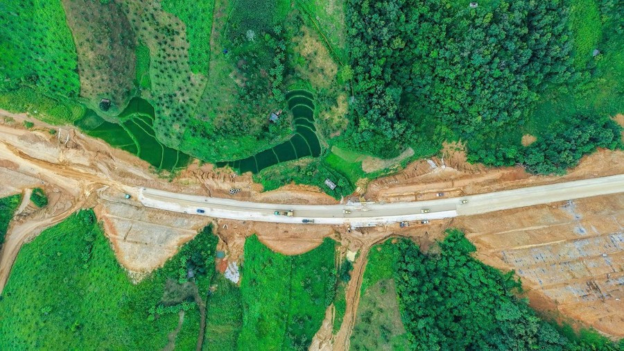 Bộ trưởng Xây dựng chốt hạn 'về đích' 2 tuyến cao tốc qua Cao Bằng, Lạng Sơn - Ảnh 2