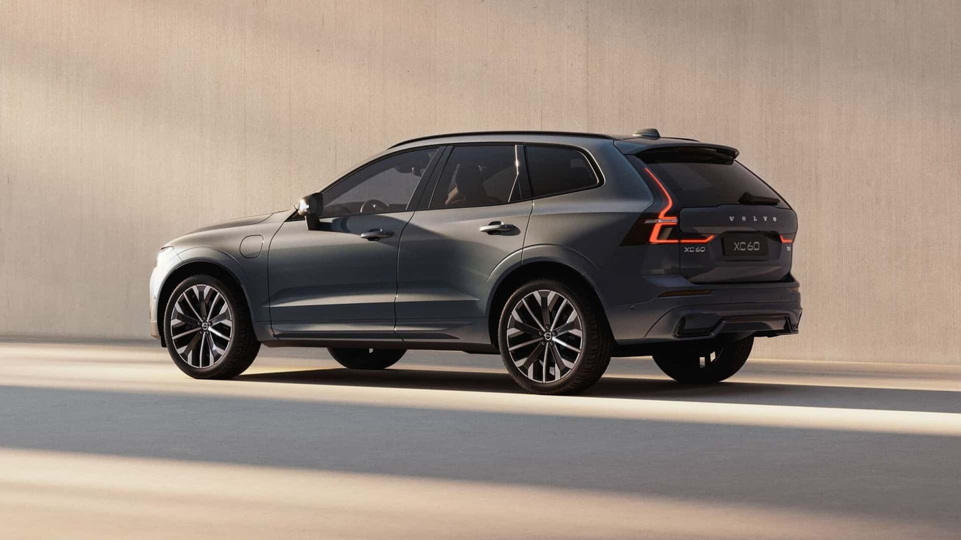 Volvo S90, XC60 mới về Việt Nam - rẻ hơn phiên bản cũ hàng trăm triệu đồng - Ảnh 2
