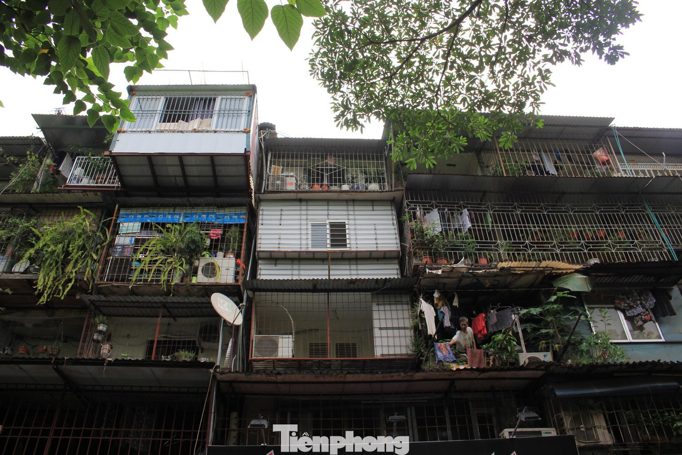 Hà Nội thông qua loạt ưu đãi cho dự án cải tạo chung cư cũ - Ảnh 1