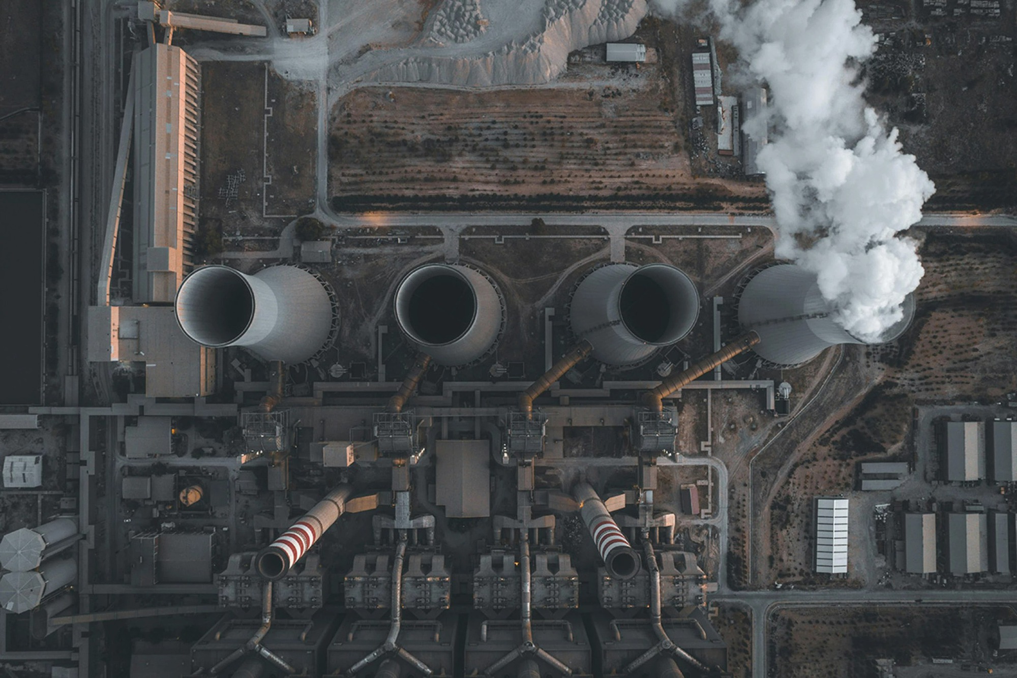 Lượng khí thải toàn cầu lập đỉnh mới, nhưng nhiều quốc gia vẫn chứng minh rằng giảm carbon là điều khả thi - Ảnh 3