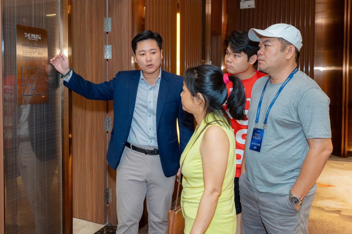 TP.HCM: Bất động sản ồ ạt ra hàng, không phải cứ 'chợ đông' là bán chạy - Ảnh 1