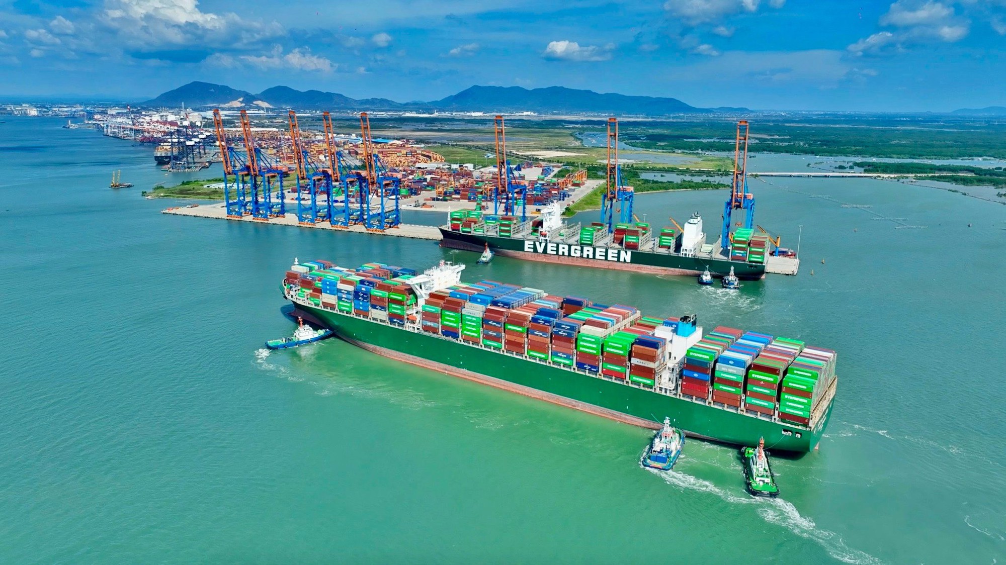 Bước ngoặt lịch sử: 82.000 tỷ đồng đưa khu cảng nước sâu lớn nhất Việt Nam vươn lên hàng đầu châu Á - Ảnh 4