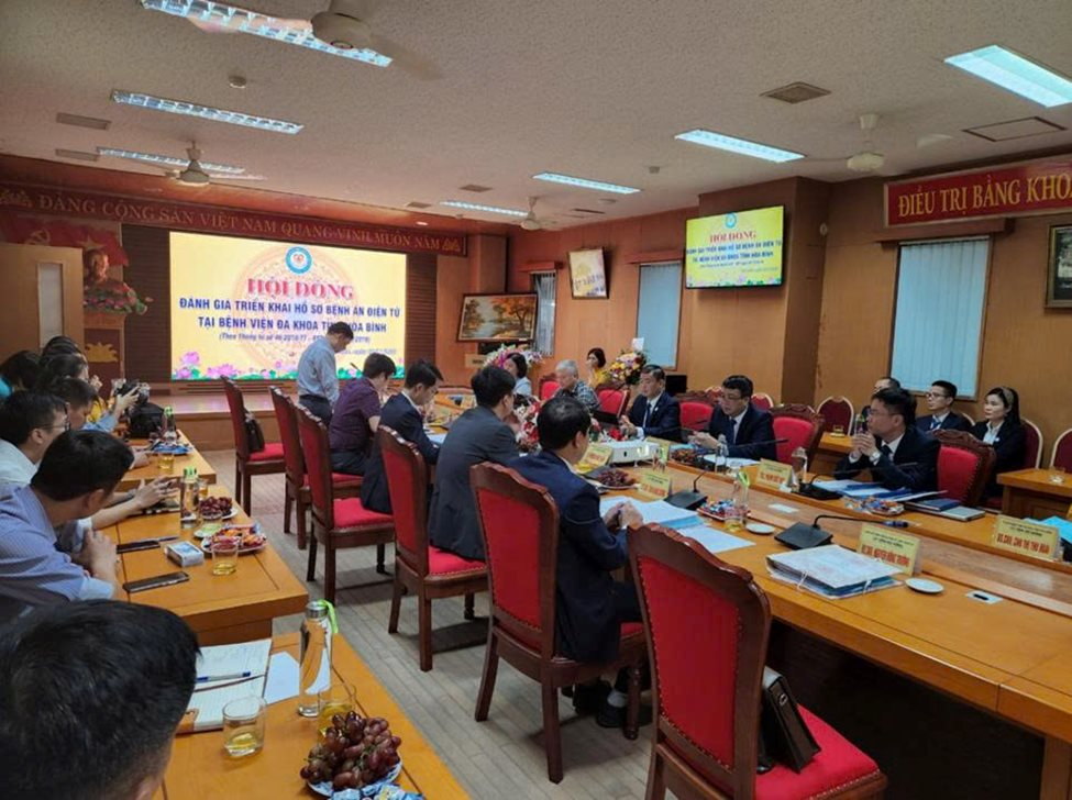 Khám bệnh thời 4.0 tại BV Đa khoa Hoà Bình và bước ngoặt với bệnh án điện tử Viettel - Ảnh 2