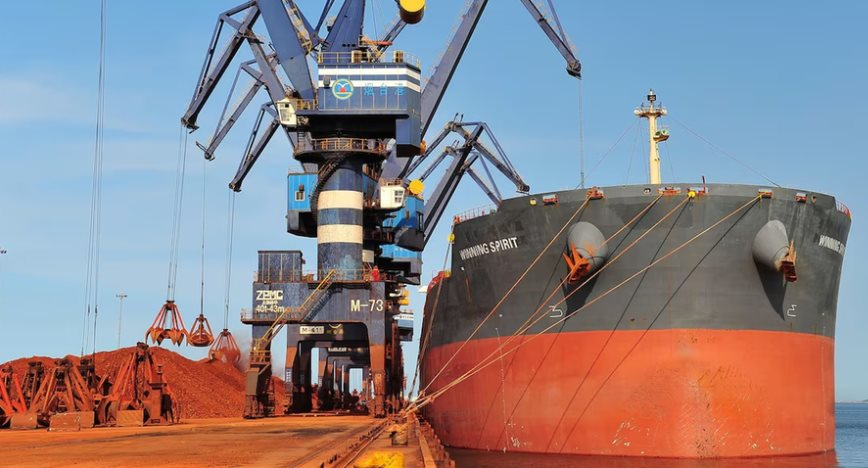 Sở hữu 3 tỷ tấn ‘vàng đỏ’, nền kinh tế 15 triệu dân đặt cược vào dự án có giá trị gần bằng GDP đất nước, chọn Trung Quốc là nhà đầu tư chủ chốt - Ảnh 1