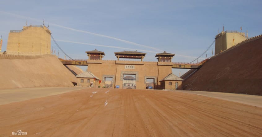 Bộ óc kỹ trị ‘thiên tài’ của Tần Thủy Hoàng và dự án ‘siêu xa lộ’ : 700 km không bê tông, không cỏ mọc, tồn tại suốt 20 thế kỷ - Ảnh 3