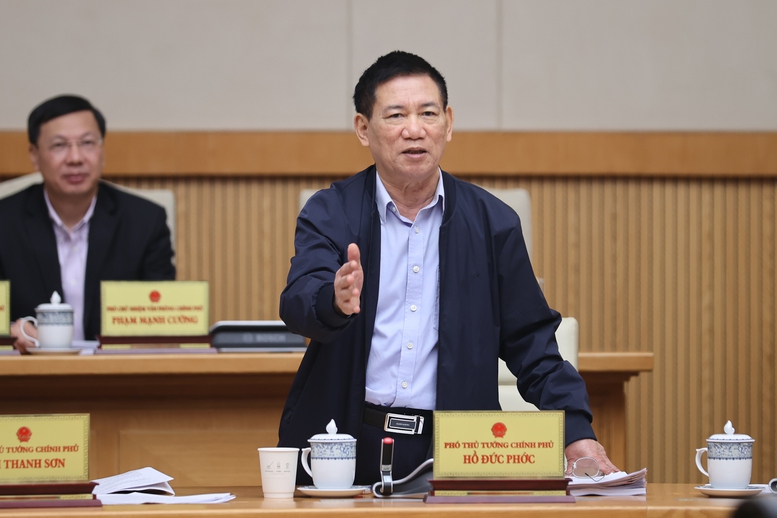 Thủ tướng: Chính sách với trung tâm tài chính phải bám sát thông lệ quốc tế nhưng cạnh tranh hơn - Ảnh 3