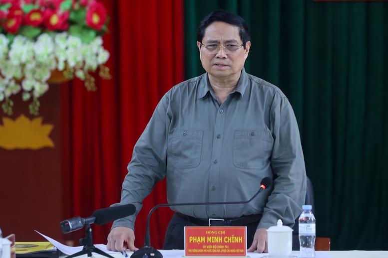 Thủ tướng Phạm Minh Chính làm việc với Thường trực Tỉnh uỷ Thanh Hóa - Ảnh 2