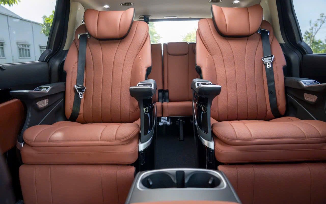 Kia Carnival giảm giá tới 100 triệu tại đại lý, giá thực tế chỉ ngang xe đã qua sử dụng - Ảnh 10